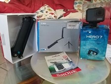 GoPro HERO7 SILVER SPTM 1 Action Camera+Maniglia prolungata e trepiedi+Micro32GB
