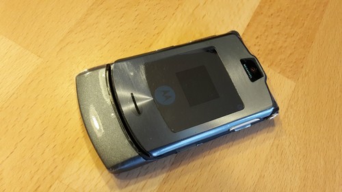 Motorola razr v3i - motorola, grigio