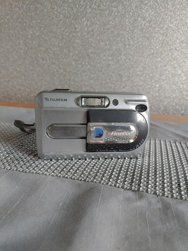 Fujifilm finepix a330 2 - finepix, 3,2