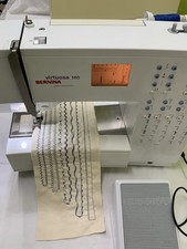 Macchina da cucire elettrica Bernina Virtuosa 160 con funzionamento a pedale