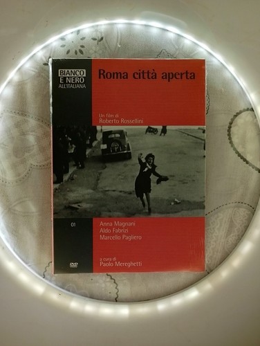 Roma citta aperta cartonato - citta',