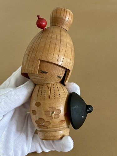 Bambola originale giapponese