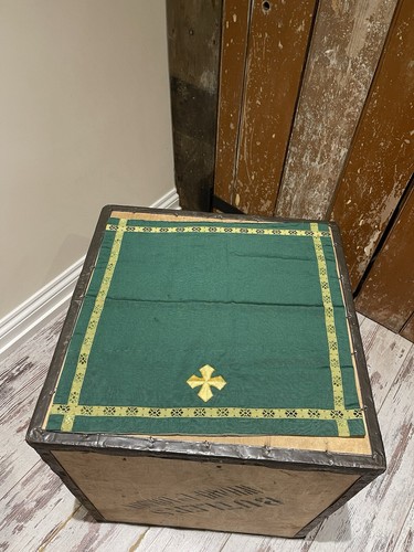 Burse veil green with - &, gold