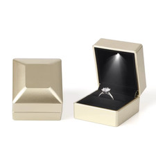 Scatola Anello Luce LED Forma