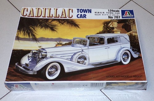 Model kit auto - model, town