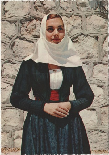 Costumi sardi cotume di - costumi,