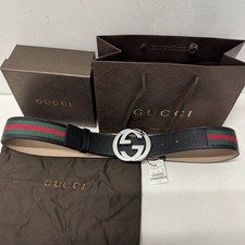 Cintura Gucci nera, rossa e