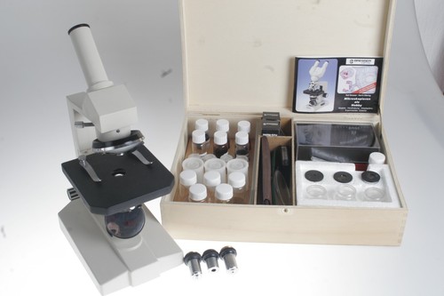 Microscopio bresser con set - bresser,