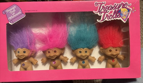 Troll del tesoro con pietra