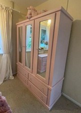 ARMADIO FATTO A MANO AYLESBURY 4 CASSETTI TRIPLO SPECCHIO ROSA (NON FLATPACKED)