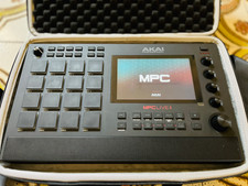 AKAI MPC Live II 2 + Expansion