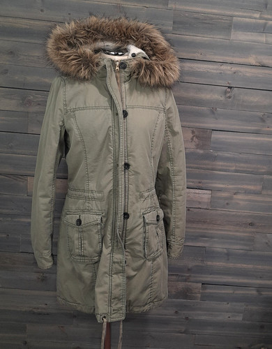 Abercrombie fitch parka - &,