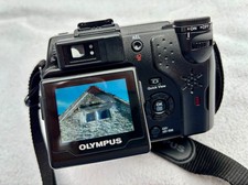 Olympus Camedia C-5050 Zoom 5