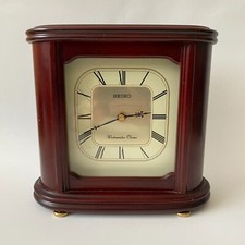 Orologio da tavolo in legno