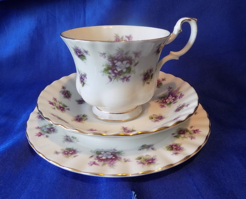 Tazza piattino piatto - tazza, e
