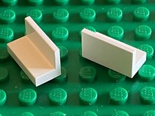 2 x LEGO white Panel 1 x 2 x 1