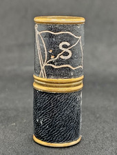 Vecchio accendino a benzina