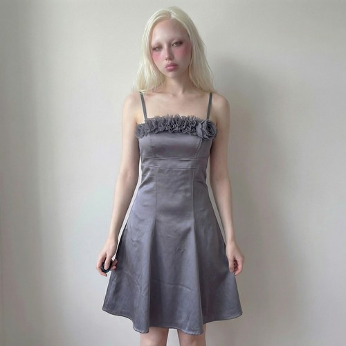 Abito vintage grigio raso orlo