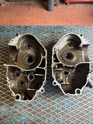 Carter centrali ktm 690 motore - ktm,