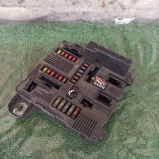 Centralina Portafusibili BSI BSM Renault Megane Scenic 2 Serie 2005 8200306032