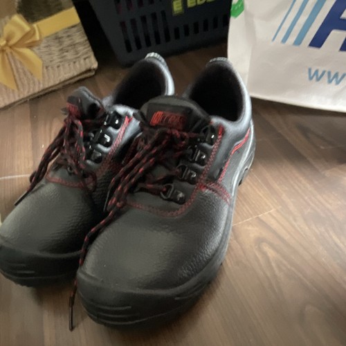 Scarpe antinfortunistiche