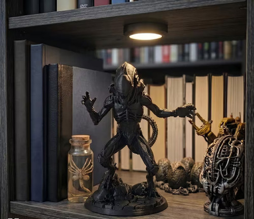 Modellino predator alien - predator,