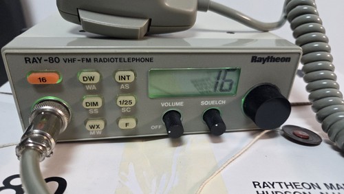 Radio marina raytheon - marina, ray-80