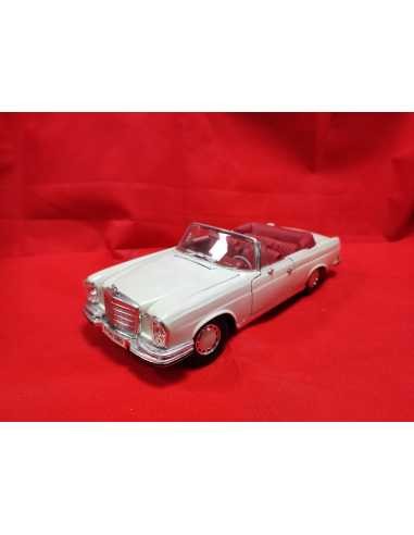 Mercedes 280 se - ▄▀▄,