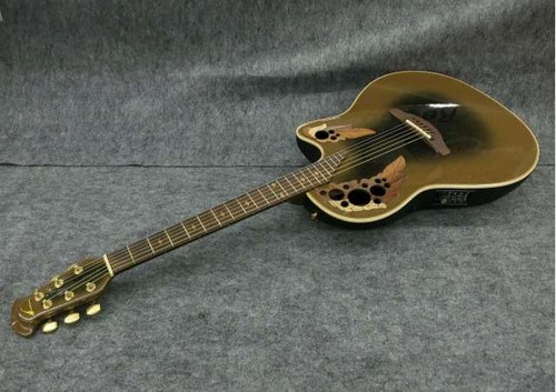 Chitarra acustica elettrica