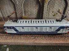 Lima 633/022 piu' 2 carrozze FS e una bisarca