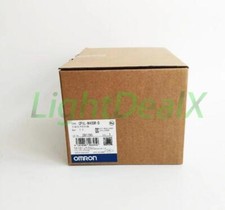 Omron CP1L-M40DR-D in scatola