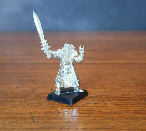 Warhammer high elves mage - warhammer,