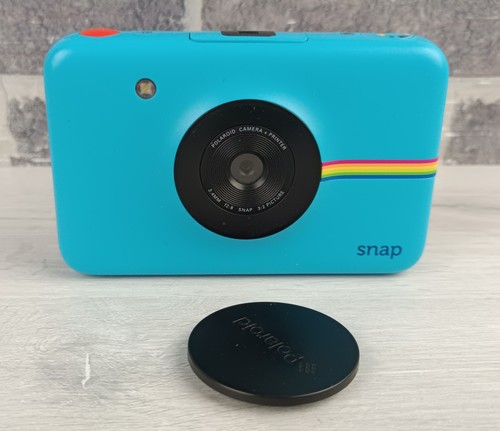 Polaroid snap non - snap,