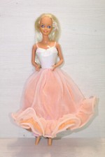 MUÑECA DOLL "BARBIE MELOCOTON