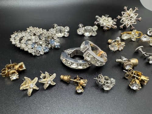 Vintage rhinestone earrings - vintage,