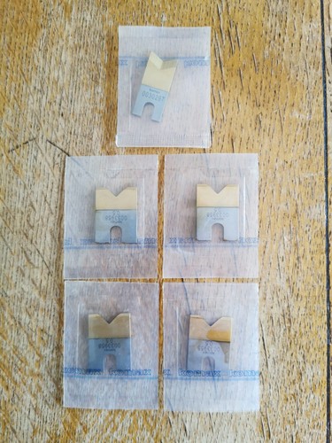 Komax blade 0033958 5 - v-blade, r0.5