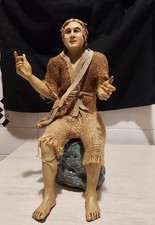 PASTORE NAPOLETANO FIGURA DI MENDICANTE O PECORAIO SEDUTO SU MASSO MIS.CM.40