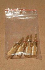 4× banana connector terminals