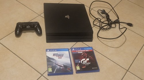 Sony playstation pro console - 4,