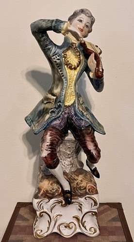 Grande statuina violinista - , in