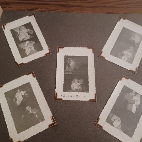 Vecchio album fotografico - , anni