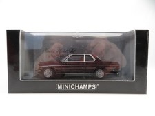 Minichamps 430032227 - 1:43,