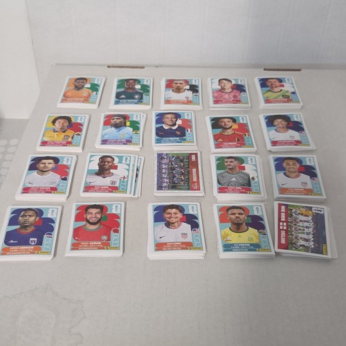 Lotto 495 figurine panini - di,