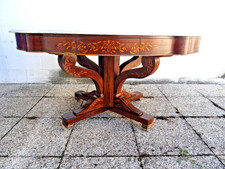 Tavolo a cestello intarsiato