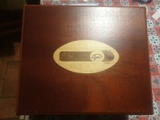 SCATOLA HUMIDOR PORTASIGARI UMIDIFICATORE 50 SIGARI In LEGNO CEDRO E IRONW