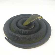 Serpenti in gomma realistici