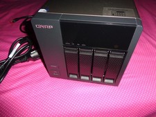 QNAP Turbo NAS TS-469L con 2GB