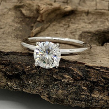 Dainty 2Ct Solitaire Round Cut
