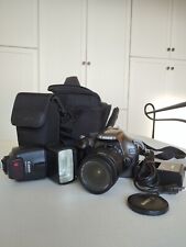 canon eos 1100d + Canon Speedlite 430EX II con custodie