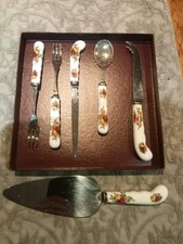 Royal Albert Old Country Roses Cutlery / Servers - Mixed Lot. X6.